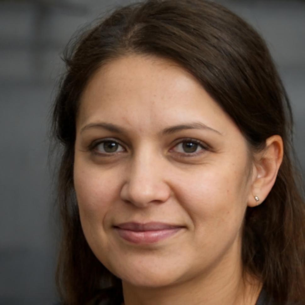 Linnea Wescott discussing budget strategies