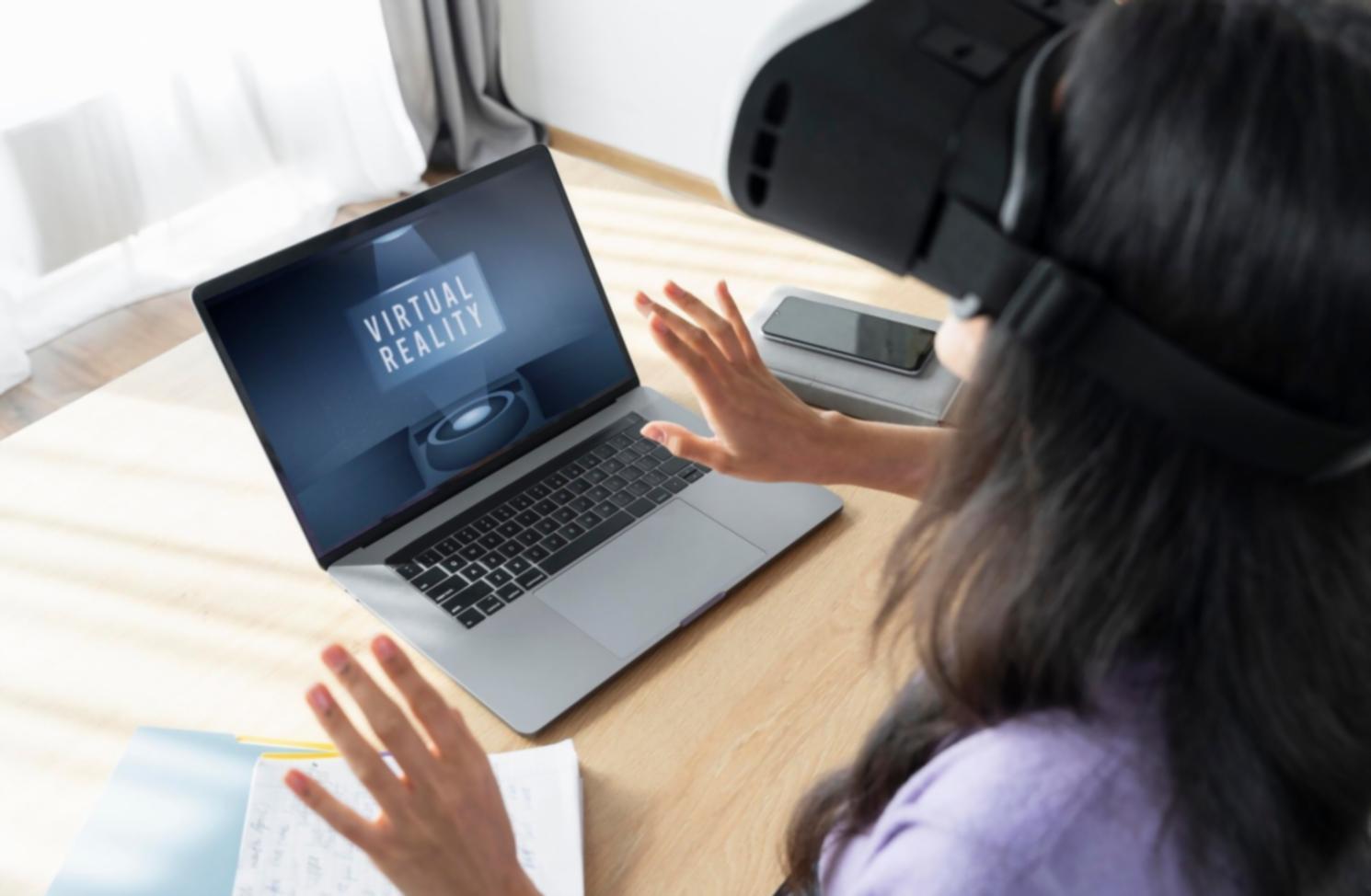 Team collaboration during budget planning session